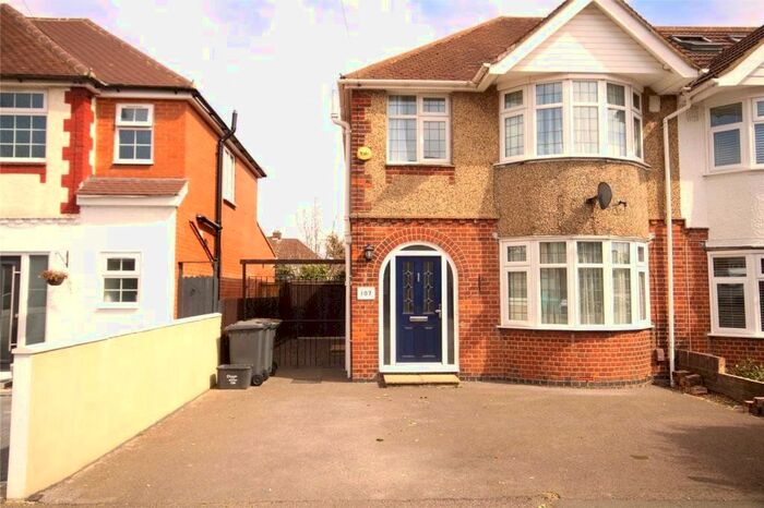 3 Bedroom Semi-Detached House To Rent In Stanford Road, Luton, Bedfordshire, LU2