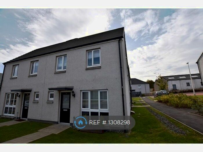 2 Bedroom End Of Terrace House To Rent In Mugiemoss Road, Bucksburn, Aberdeen AB21