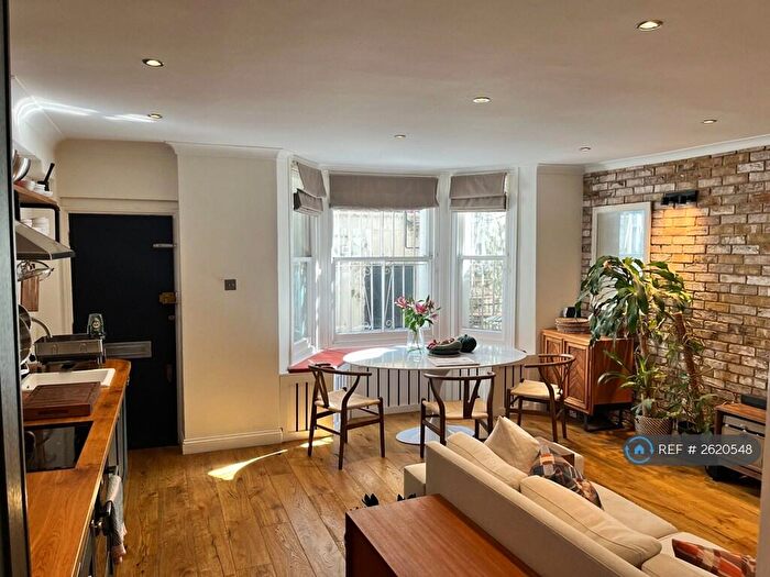 2 Bedroom Flat To Rent In Edith Grove, London, SW10