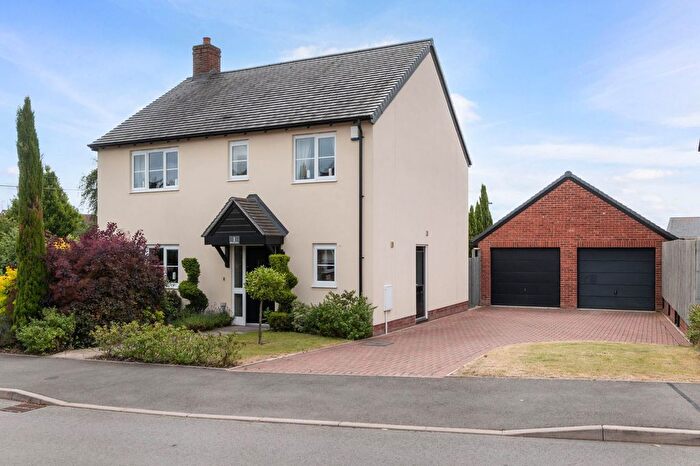 4 Bedroom Detached House For Sale In Blueshot Drive, Clifton-On-Teme, Worcestershire., WR6