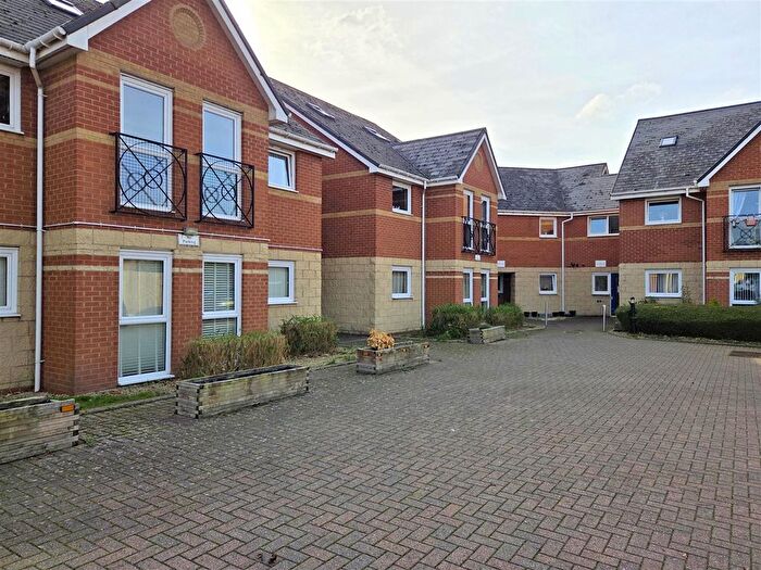 1 Bedroom Flat For Sale In Macarthur Way, Stourport-On-Severn, DY13