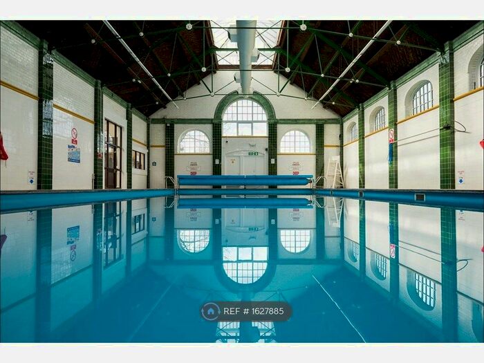 7 Bedroom Detached House To Rent In Rowanwood Avenue, Sidcup, DA15