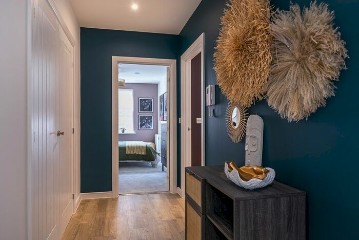 2 Bedroom Flat To Rent In Sextons Road, Bishop's Stortford, CM23