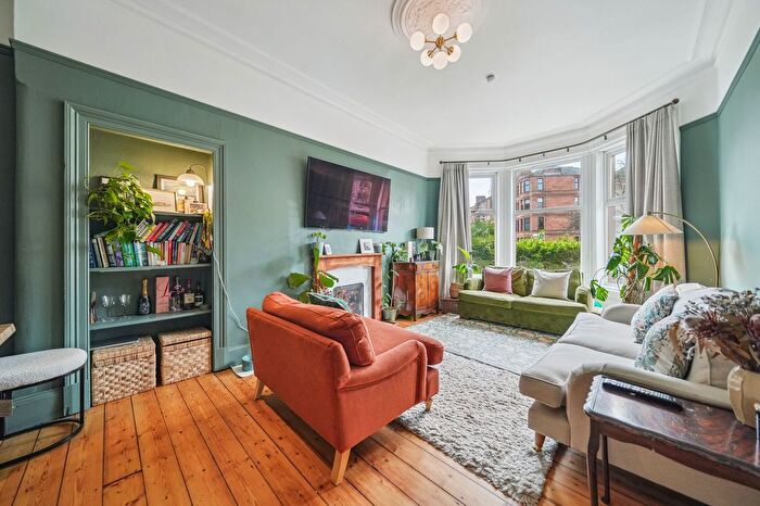 2 Bedroom Flat For Sale In Tantallon Road, Flat /, Shawlands, Glasgow, G41