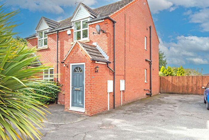 2 Bedroom Semi-Detached House For Sale In Boughton Lane, Clowne, S43