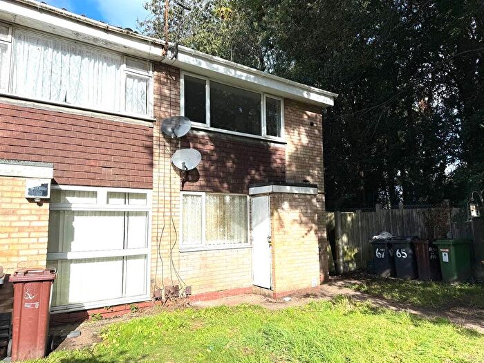 1 Bedroom Flat To Rent In Lennox Gardens, Wolverhampton, WV3