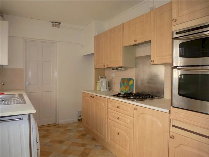 3 Bedroom Semi-Detached House To Rent In Osborne Road, Wisbech, PE13