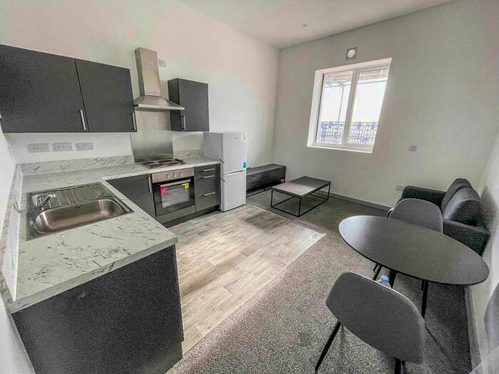 1 Bedroom Apartment To Rent In Oak Court, Dudley Road, Brierley Hill, DY5