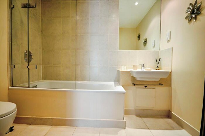 1 Bedroom Flat To Rent In Homerton Street, Cambridge, CB2