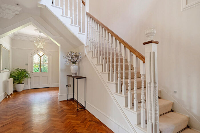 7 Bedroom Detached House To Rent In Thicket Road, Houghton, Cambridgeshire, PE28