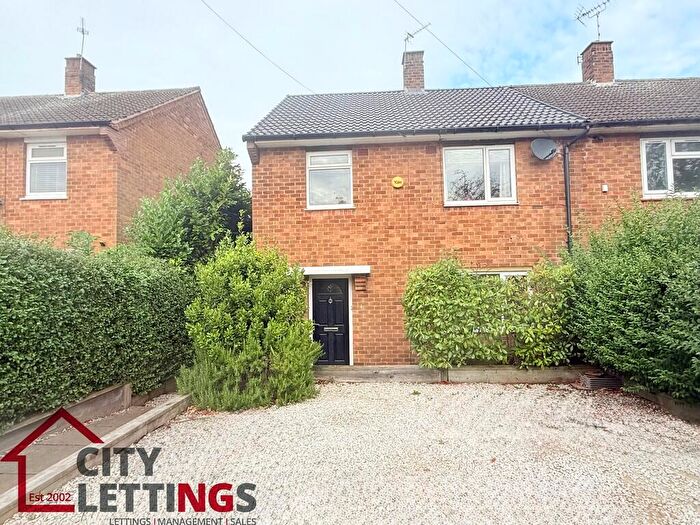 3 Bedroom Semi-Detached House To Rent In Green Acre, Edwalton, NG12