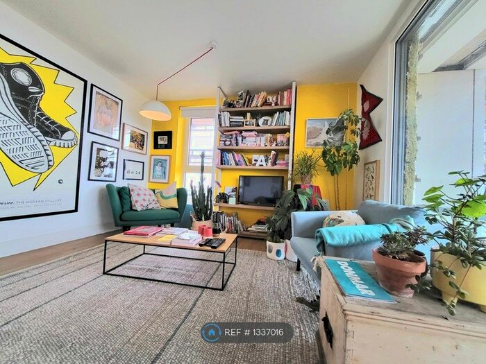 2 Bedroom Flat To Rent In Sledge Tower, London, E8