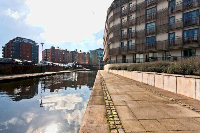 2 Bedroom Flat To Rent In Brewer Street, Manchester, M1