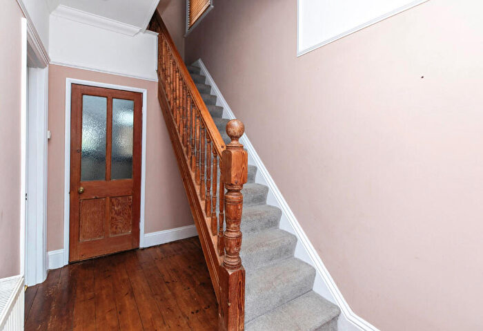 3 Bedroom Detached House For Sale In Queen Mary Avenue, Bournemouth, Dorset, BH9