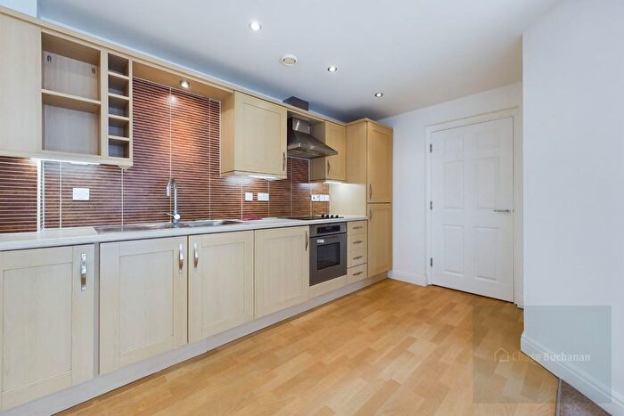 2 Bedroom Flat To Rent In Ushers Court, Trowbridge, BA14