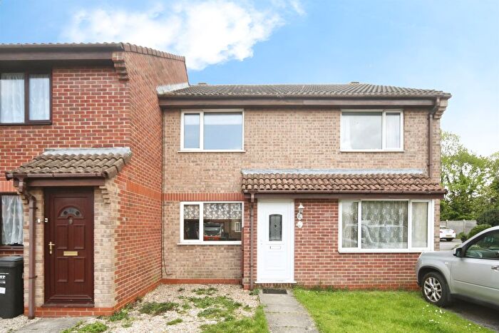 2 Bedroom Terraced House For Sale In St. Margarets Court, Taunton, TA1