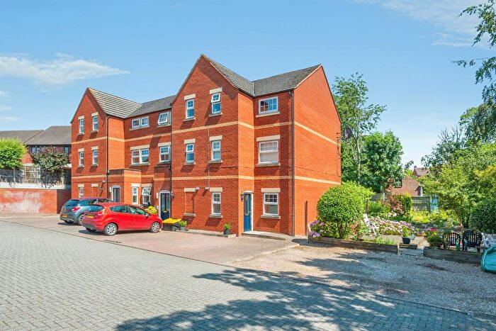 1 Bedroom Flat For Sale In Courtyard Place, Spondon, Derby, DE21