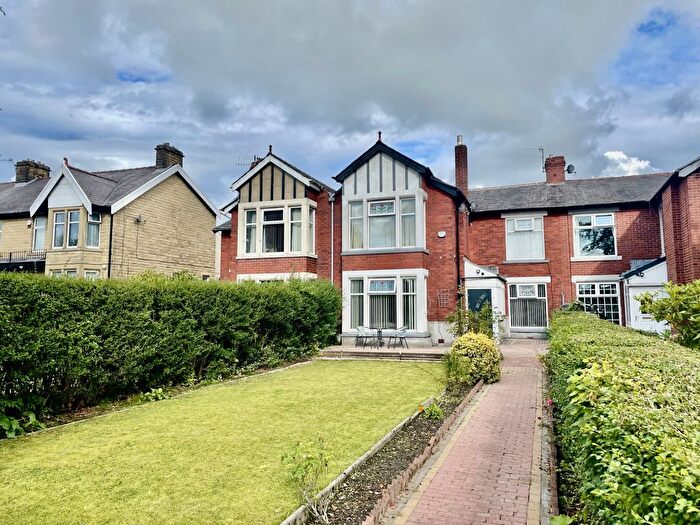 4 Bedroom Terraced House For Sale In Colne Road, Burnley, BB10