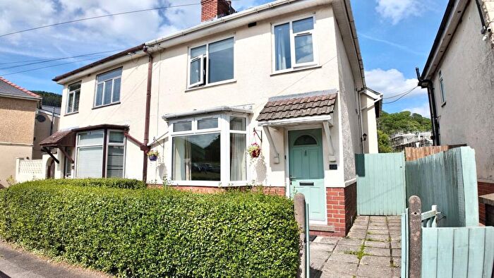 4 Bedroom Semi-Detached House For Sale In Crescent Road, Risca, NP11