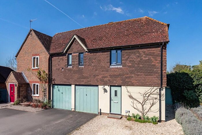2 Bedroom Semi-Detached House For Sale In Brew House Road, Brockham, Betchworth, RH3