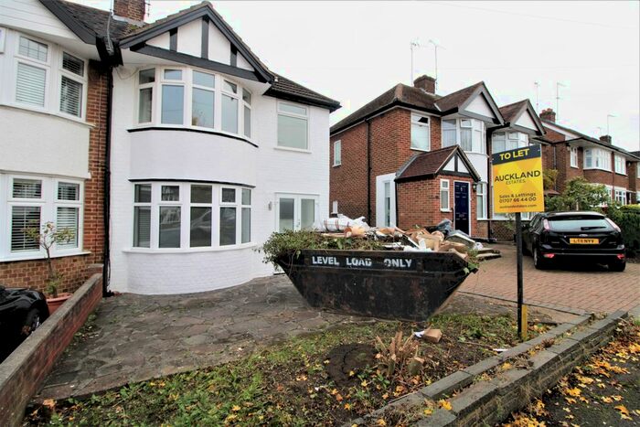 3 Bedroom Semi-Detached House To Rent In Borough Way, Potters Bar EN6