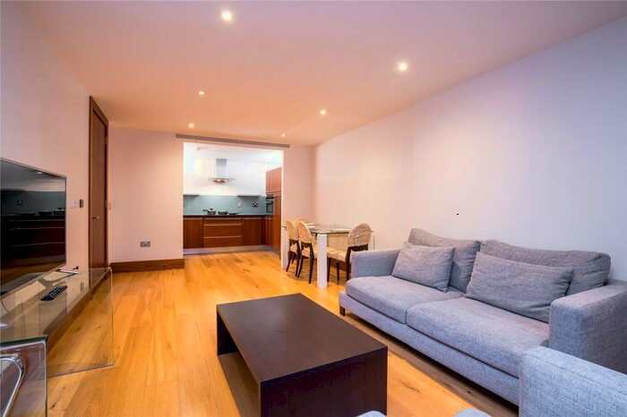 2 Bedroom Flat To Rent In Parkview Residence, Baker Street, London, NW1