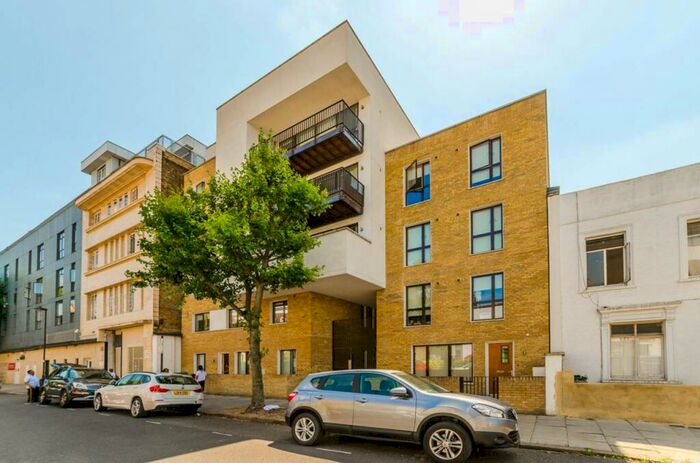 2 Bedroom Apartment To Rent In Sussex Way, Holloway, London, N7