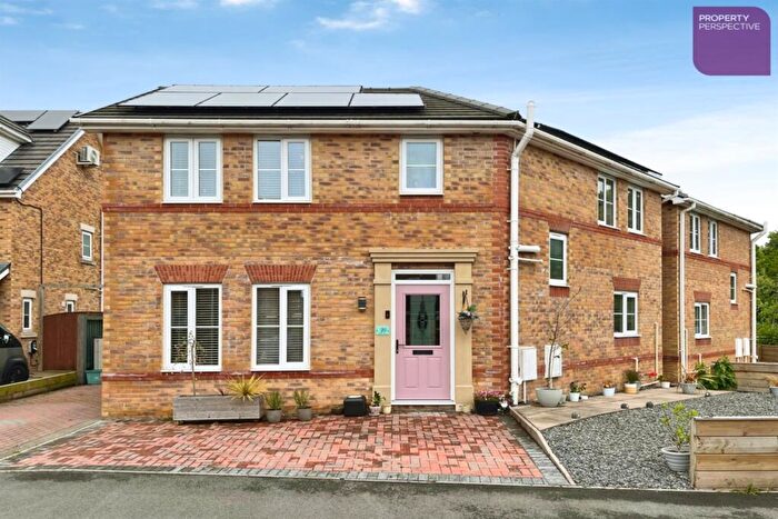 4 Bedroom Detached House For Sale In Sherborne Avenue, LA13
