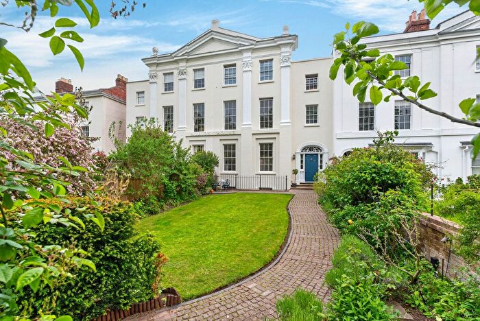 6 Bedroom Terraced House For Sale In Britannia Square, Worcester City, WR1