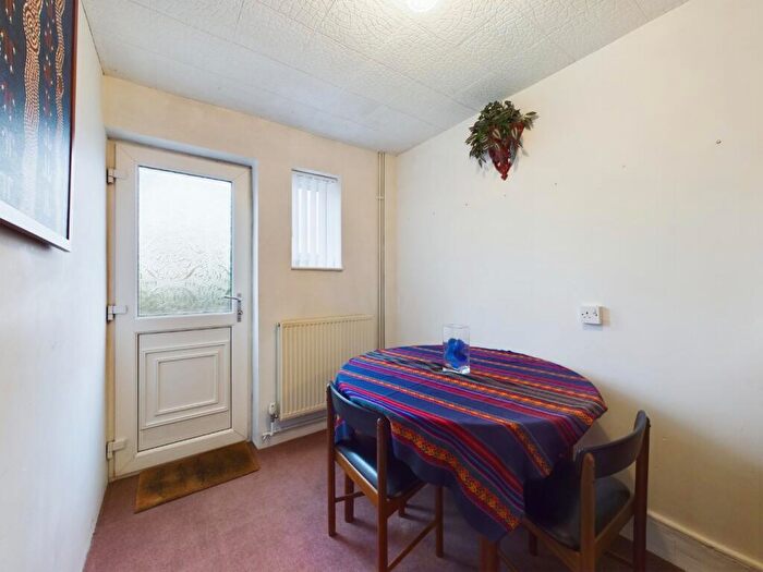 3 Bedroom Terraced House For Sale In Eastern Avenue South, Kingsthorpe, Northampton, NN2