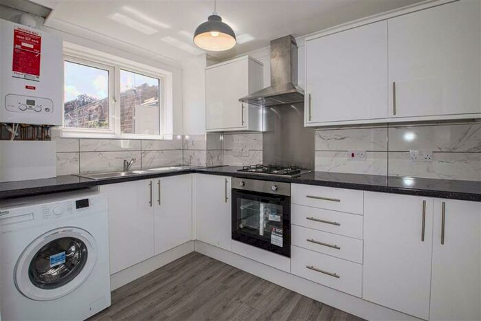 2 Bedroom Terraced House To Rent In Trent Road, Bletchley, Milton Keynes, MK3