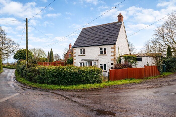 2 Bedroom Detached House For Sale In Oxlynch Lane, Oxlynch, Stonehouse, GL10