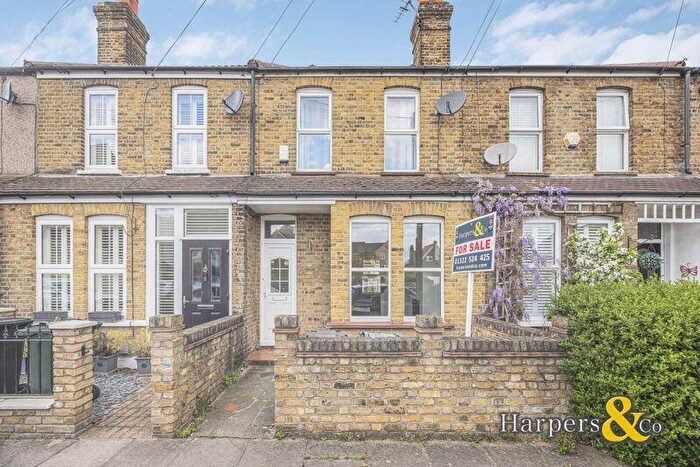 2 Bedroom House To Rent In Beaconsfield Road, Bexley, DA5