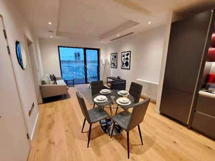 1 Bedroom Apartment To Rent In Echo House, City Island Way London, E14
