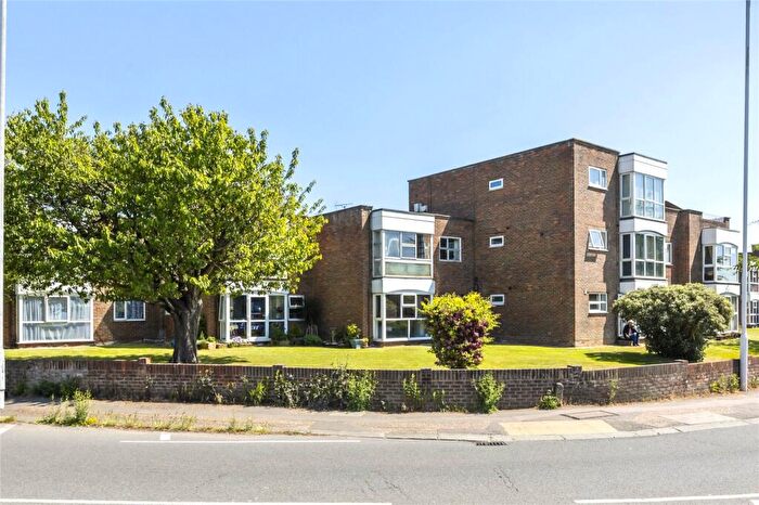 2 Bedroom Flat For Sale In The Strand, Goring-by-Sea, Worthing, West Sussex, BN12