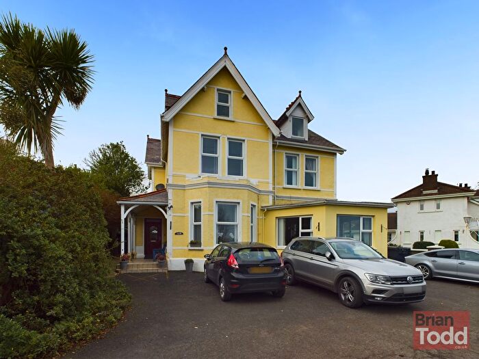 12 Bedroom Detached House For Sale In Glenarm Road, Larne, BT40