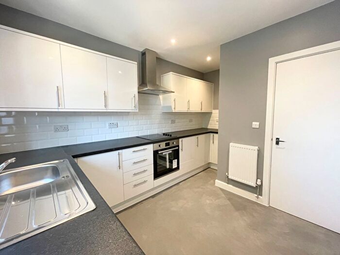 1 Bedroom Property To Rent In Joinery Place, Dagenham, RM10