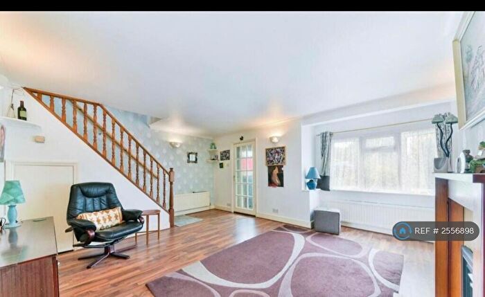 3 Bedroom End Of Terrace House To Rent In Royston Avenue, Sutton, SM1