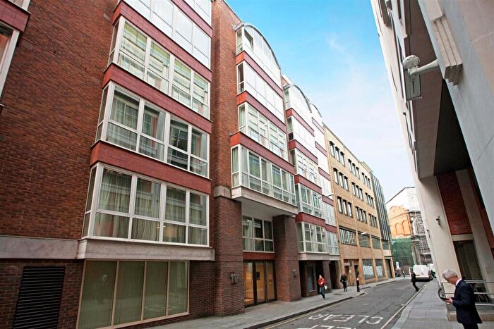 Studio To Rent In Hosier Lane, London, EC1A