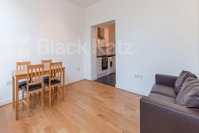 2 Bedroom Flat To Rent In Hillmarton Road, Caledonian Road, N7