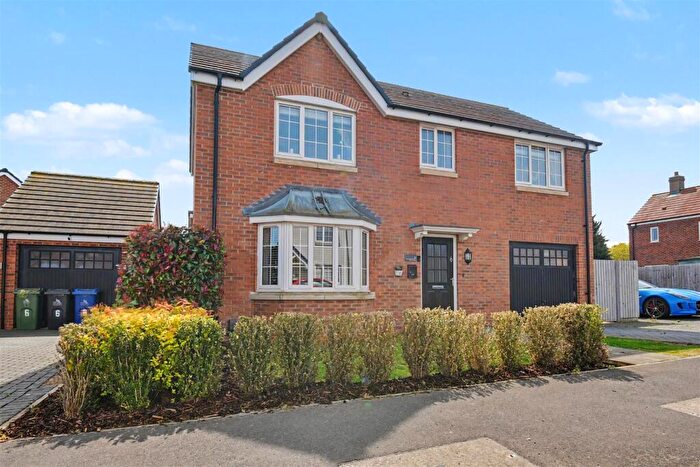 4 Bedroom House For Sale In Alder Avenue, Humberston, Grimsby, DN36