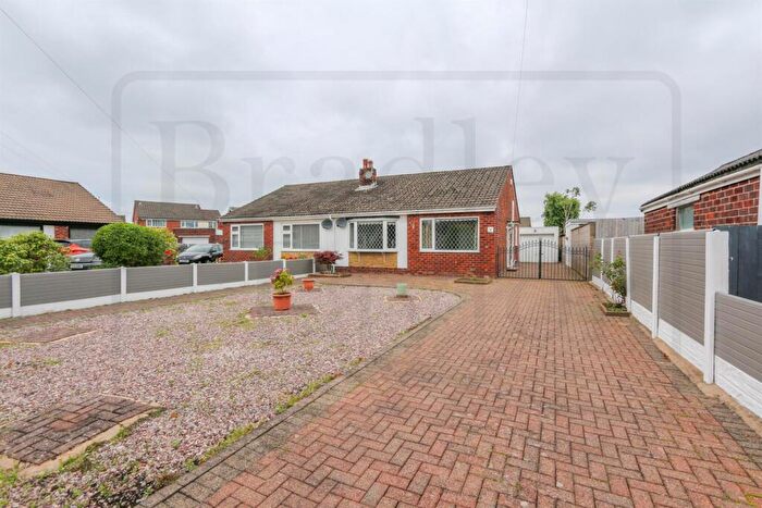 2 Bedroom Semi-Detached Bungalow For Sale In Orchard Croft, Lostock Hall, Preston, PR5