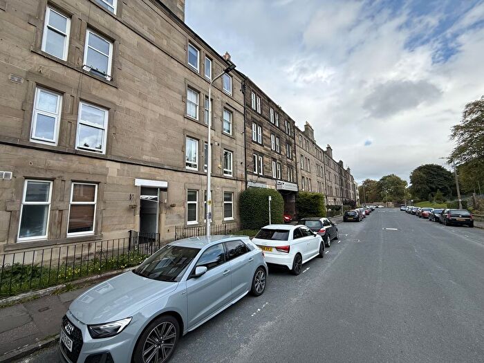 1 Bedroom Flat To Rent In /, Balcarres Street, Edinburgh, EH10