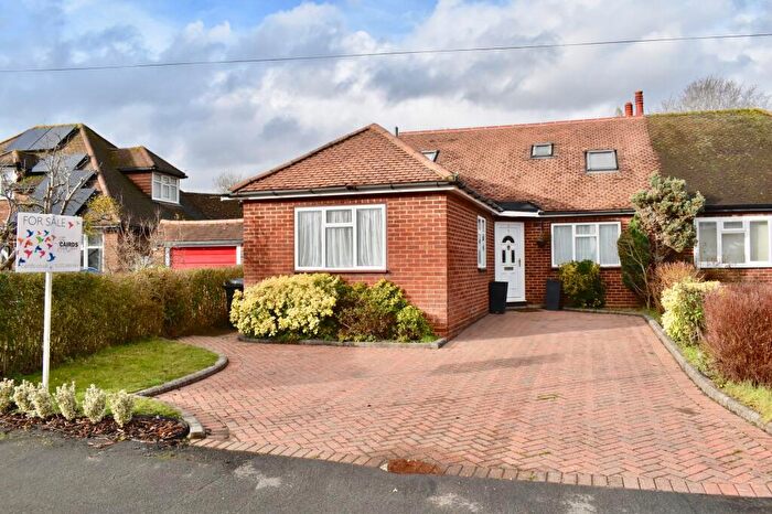 4 Bedroom Chalet For Sale In Petters Road, Ashtead, KT21