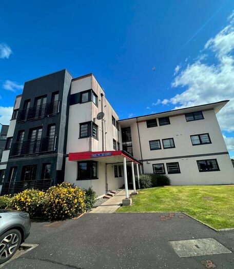 2 Bedroom Apartment To Rent In Whiteside Court, Bathgate, EH48