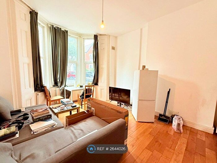 1 Bedroom Flat To Rent In Belmont Road, London, N15