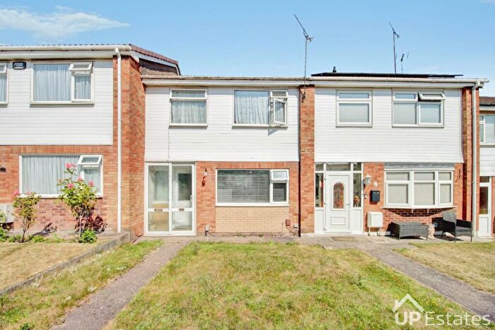 3 Bedroom Terraced House For Sale In Mayflower Drive, Coventry, CV2
