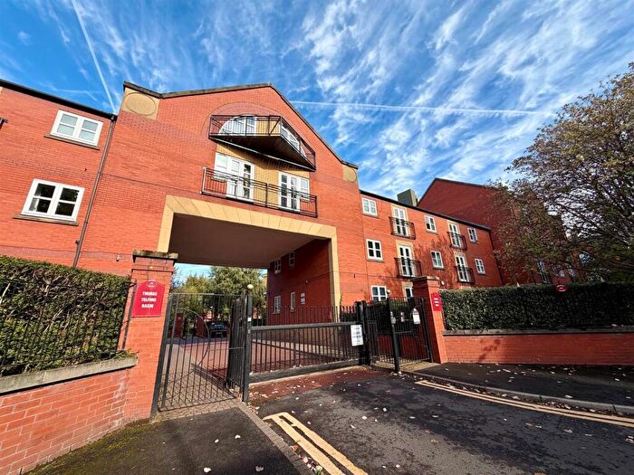 2 Bedroom Flat To Rent In Thomas Telford Basin, Manchester, M1