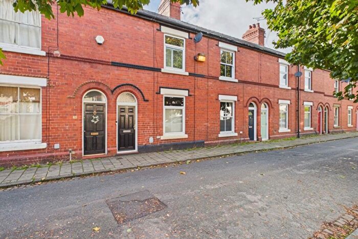 3 Bedroom Terraced House For Sale In Devonshire Place, Chester, CH4