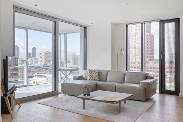 2 Bedroom Apartment To Rent In The Makers, Jasper Walk, N1